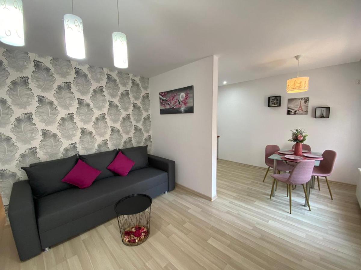 Appartement Ella T8 Năvodari